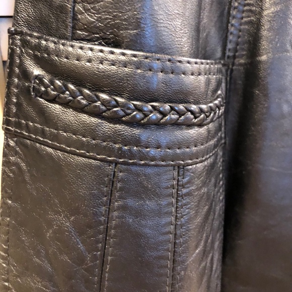 Vintage Leather Jacket - Picture 4 of 14